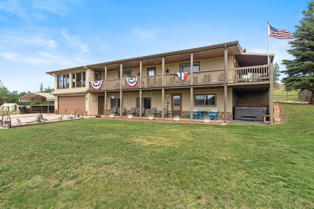 Papa'S Place On Willow Creek Custer Dış mekan fotoğraf
